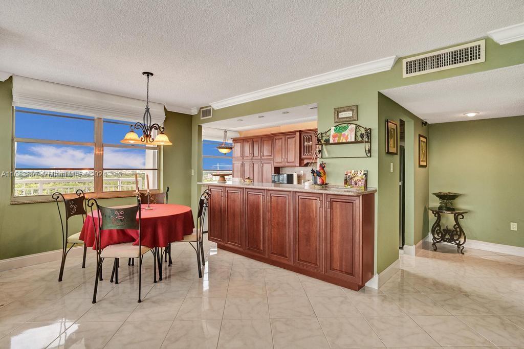 18011 Biscayne Blvd # 1705