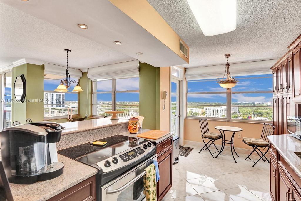 18011 Biscayne Blvd # 1705
