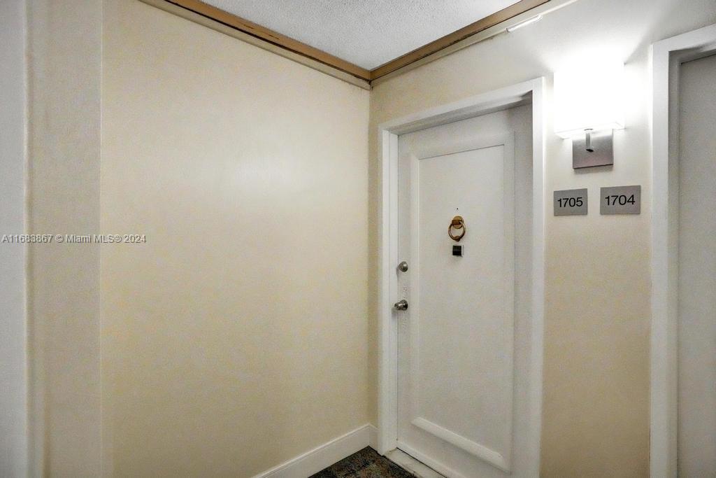 18011 Biscayne Blvd # 1705