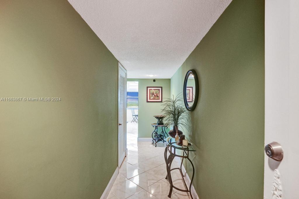 18011 Biscayne Blvd # 1705