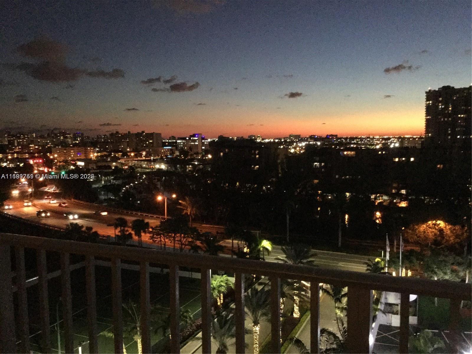 300 Three Islands Blvd # 308