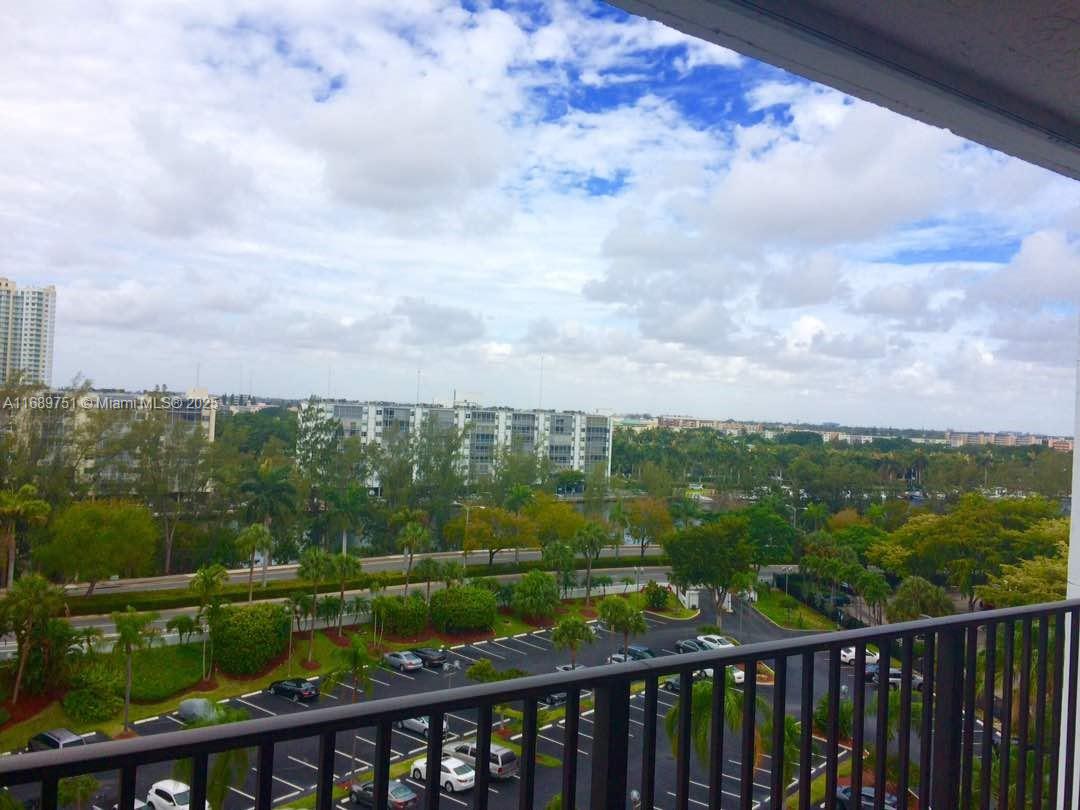 300 Three Islands Blvd # 308