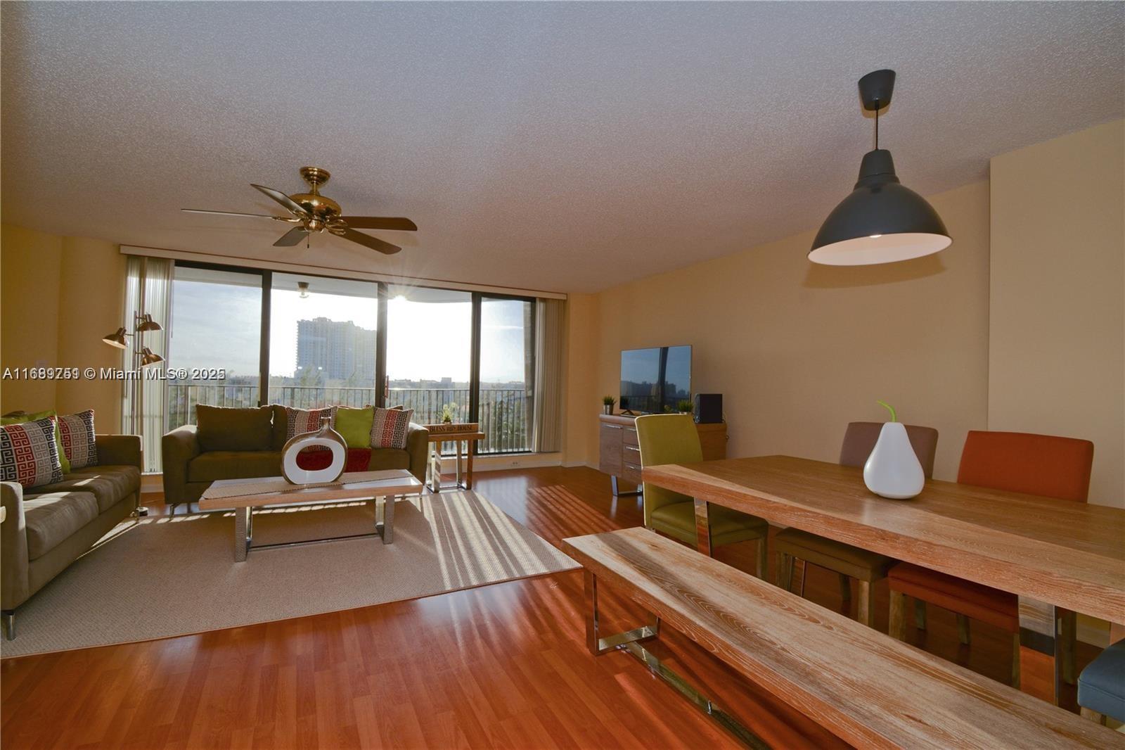 300 Three Islands Blvd # 308