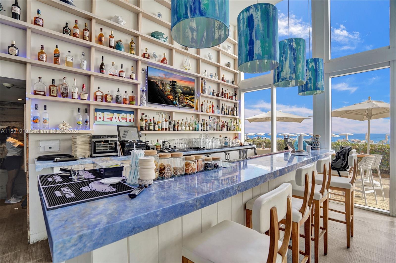 15811 Collins Ave # 3405