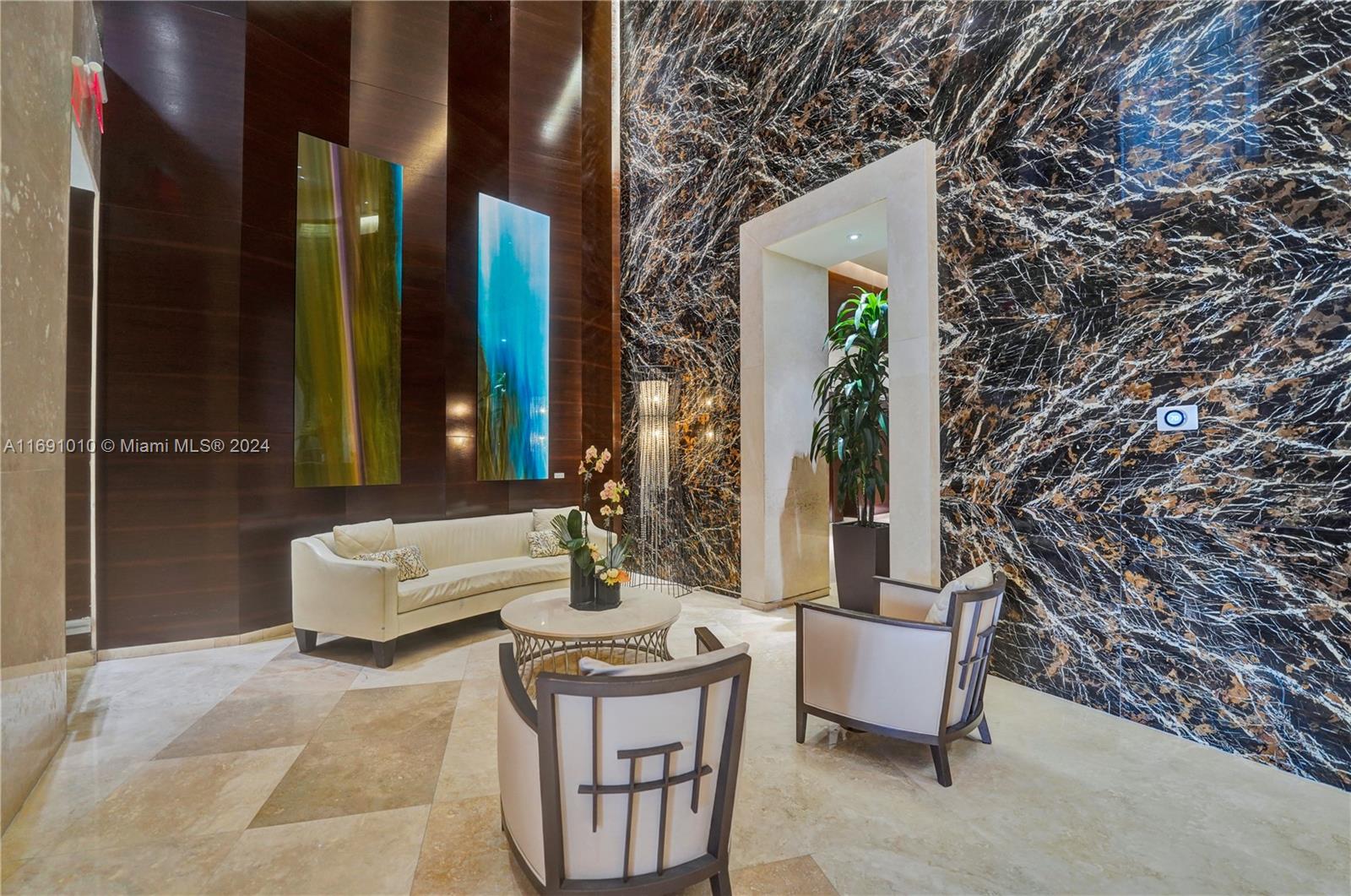 15811 Collins Ave # 3405