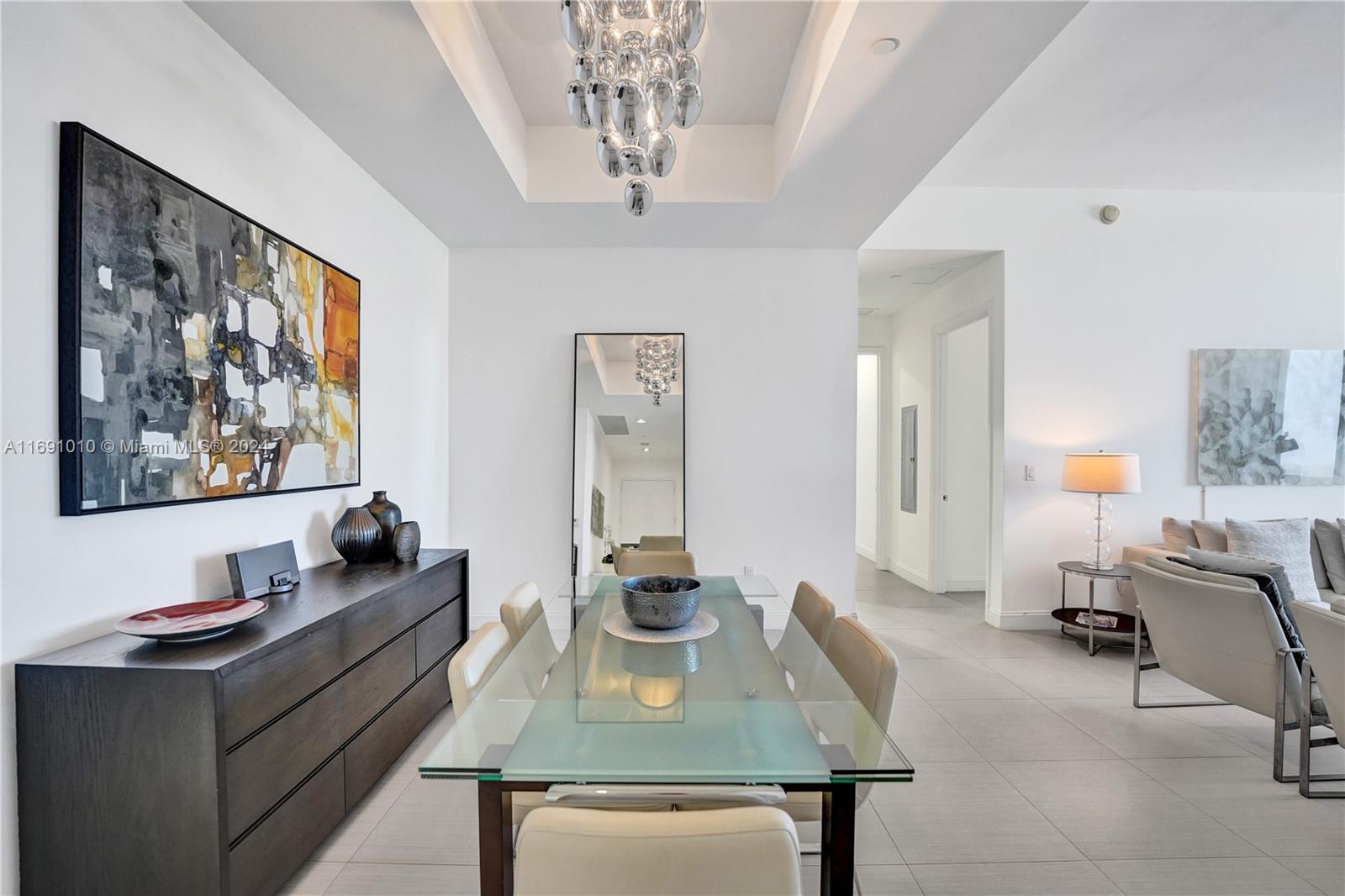 15811 Collins Ave # 3405