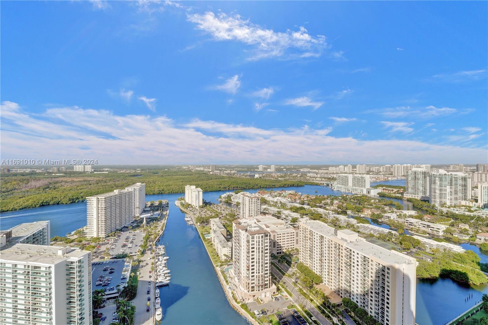 15811 Collins Ave # 3405