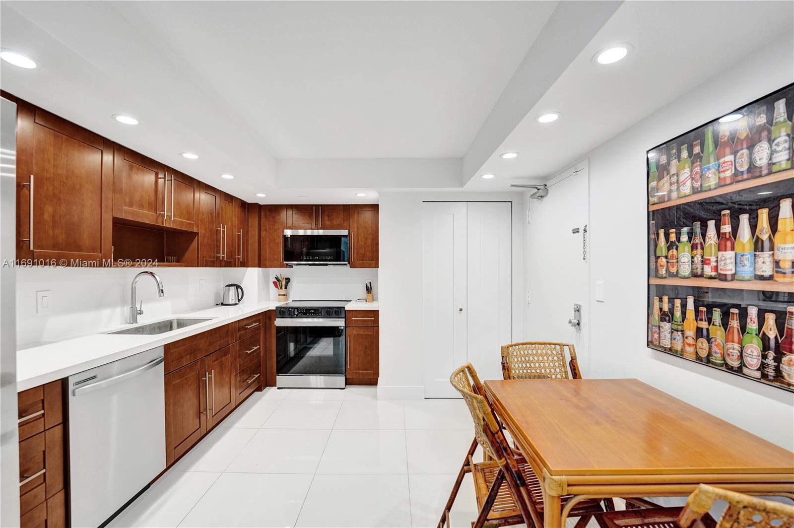 3200 PORT ROYALE DR # 1511