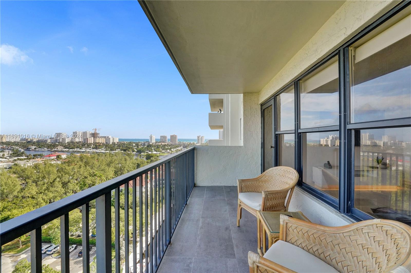 3200 PORT ROYALE DR # 1511