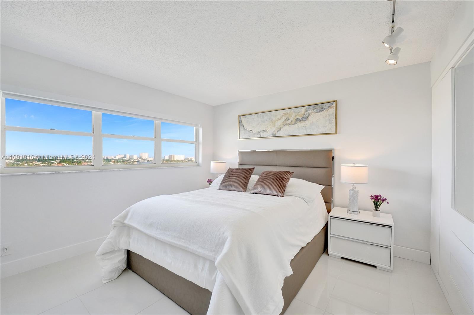 3200 PORT ROYALE DR # 1511