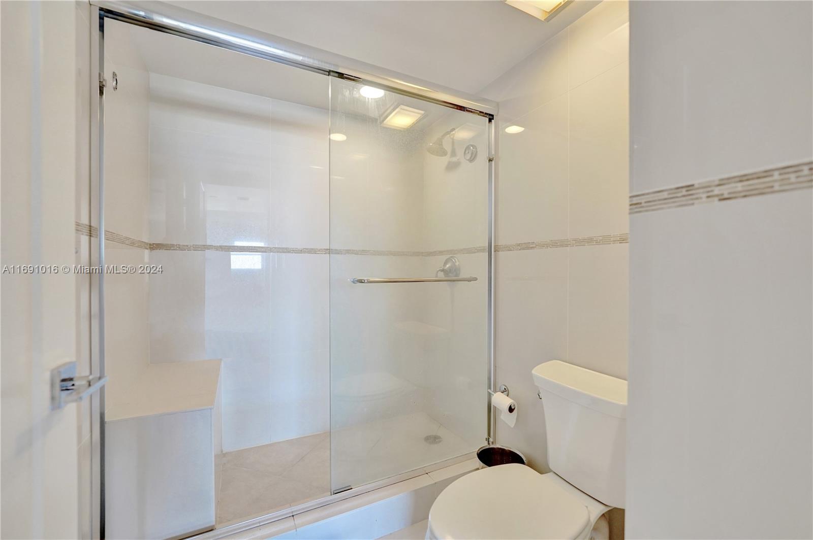 3200 PORT ROYALE DR # 1511