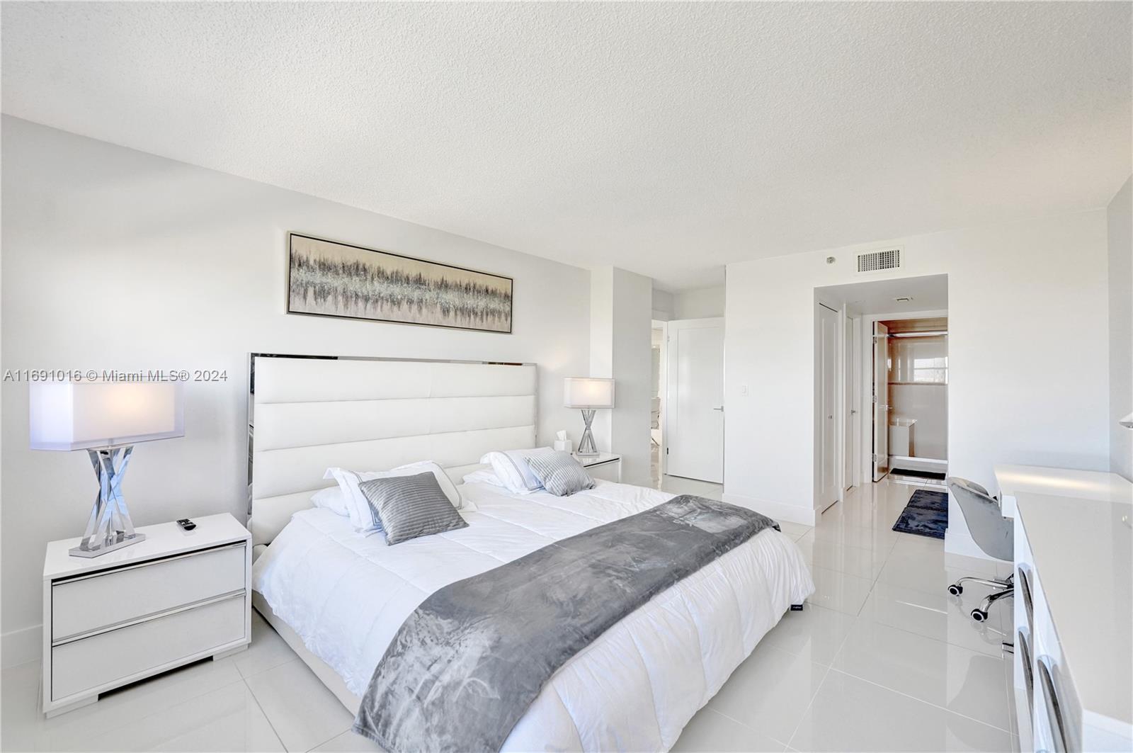 3200 PORT ROYALE DR # 1511
