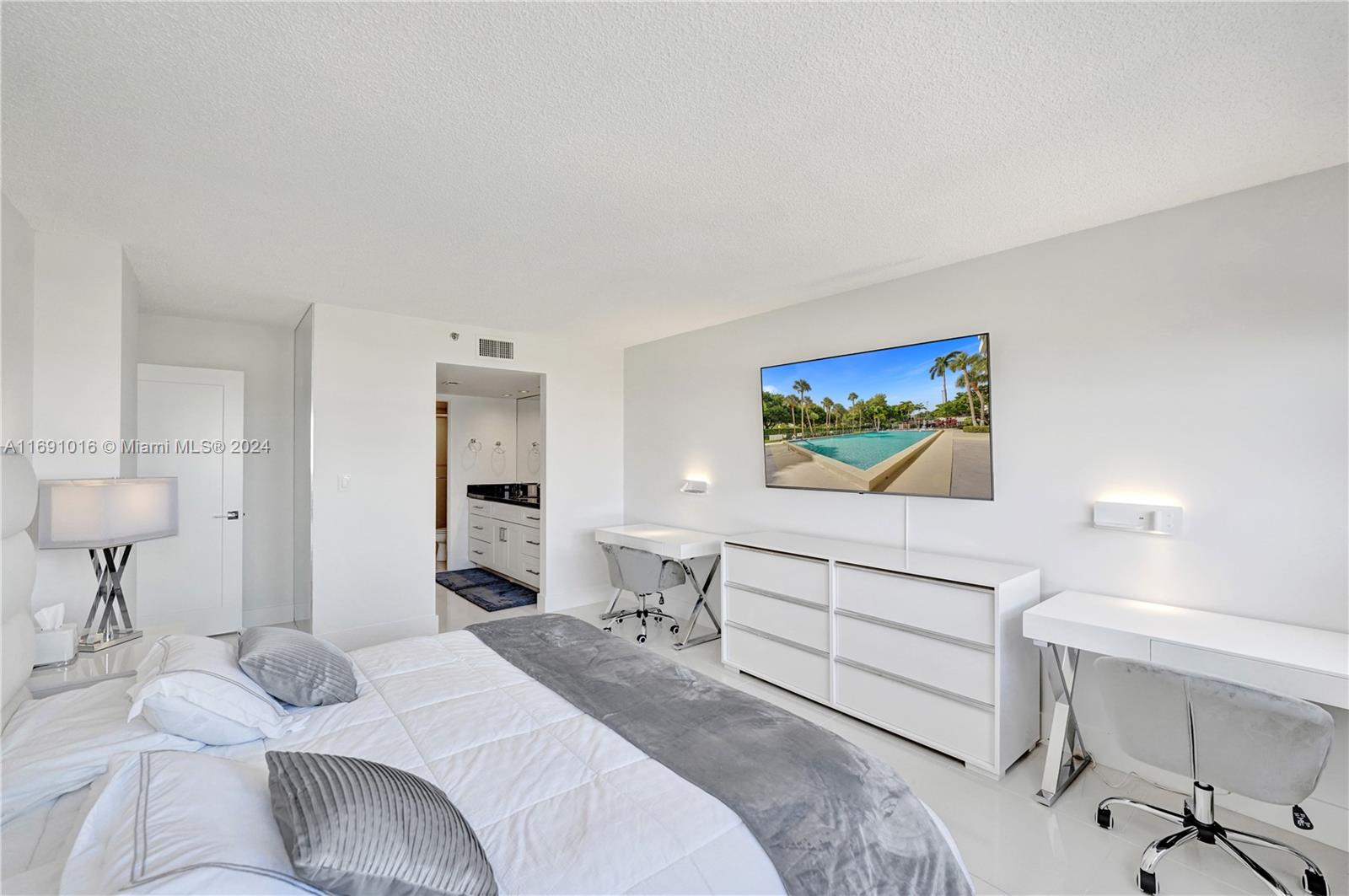 3200 PORT ROYALE DR # 1511