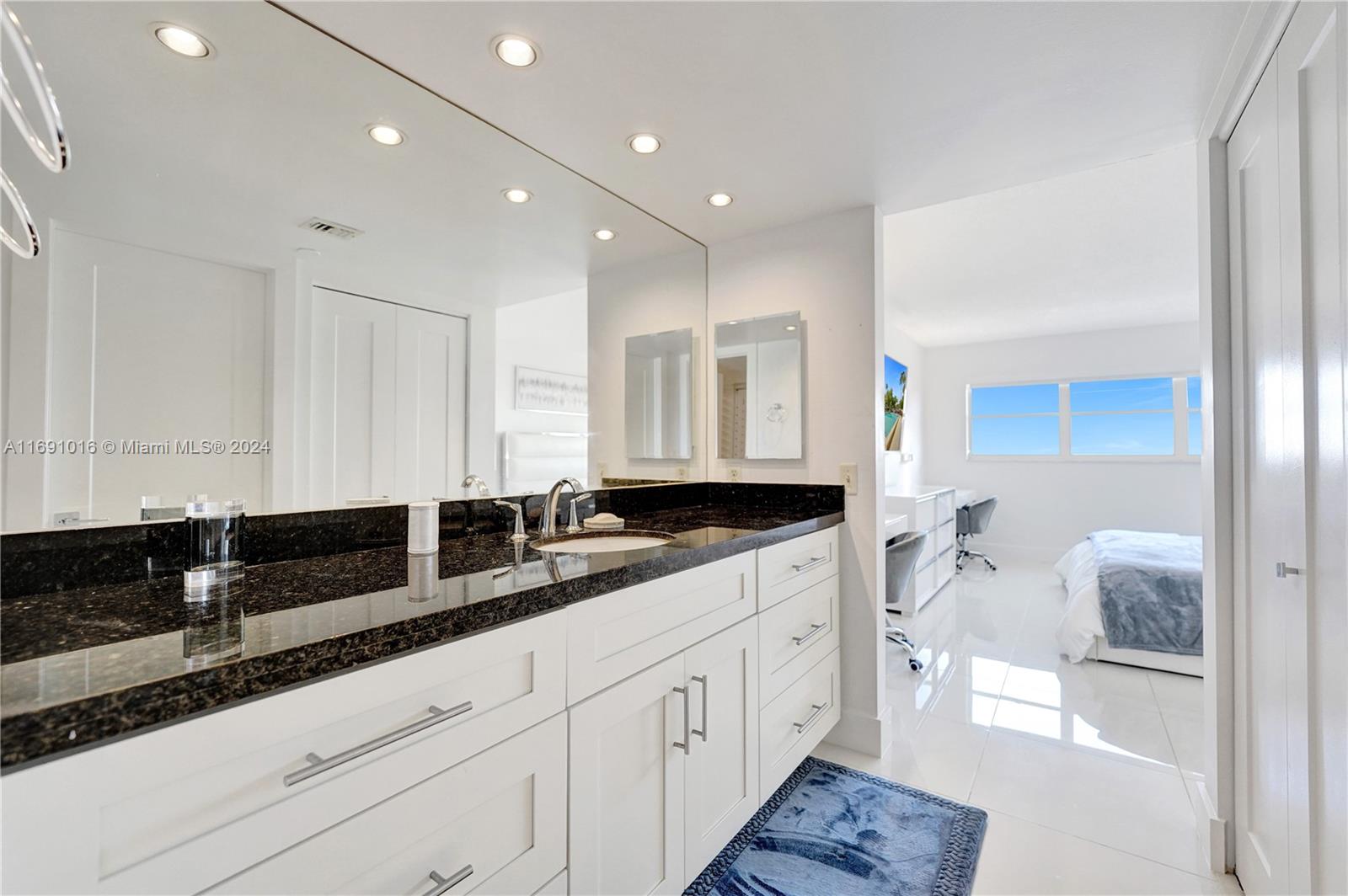 3200 PORT ROYALE DR # 1511