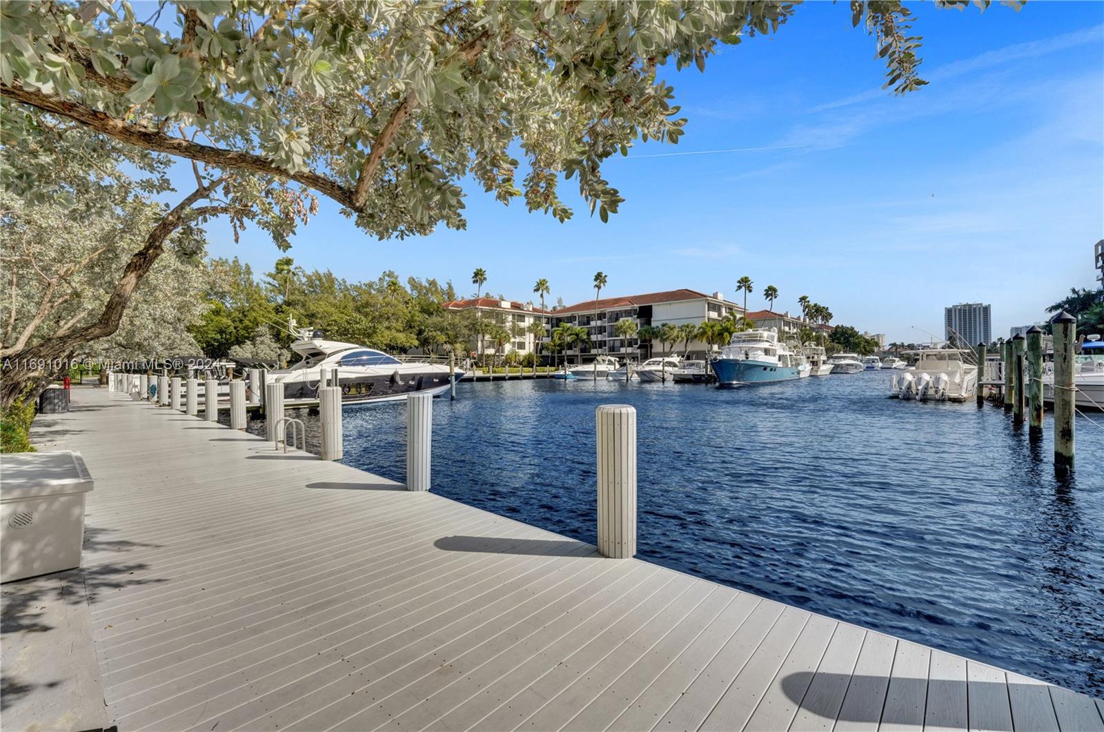 3200 PORT ROYALE DR # 1511