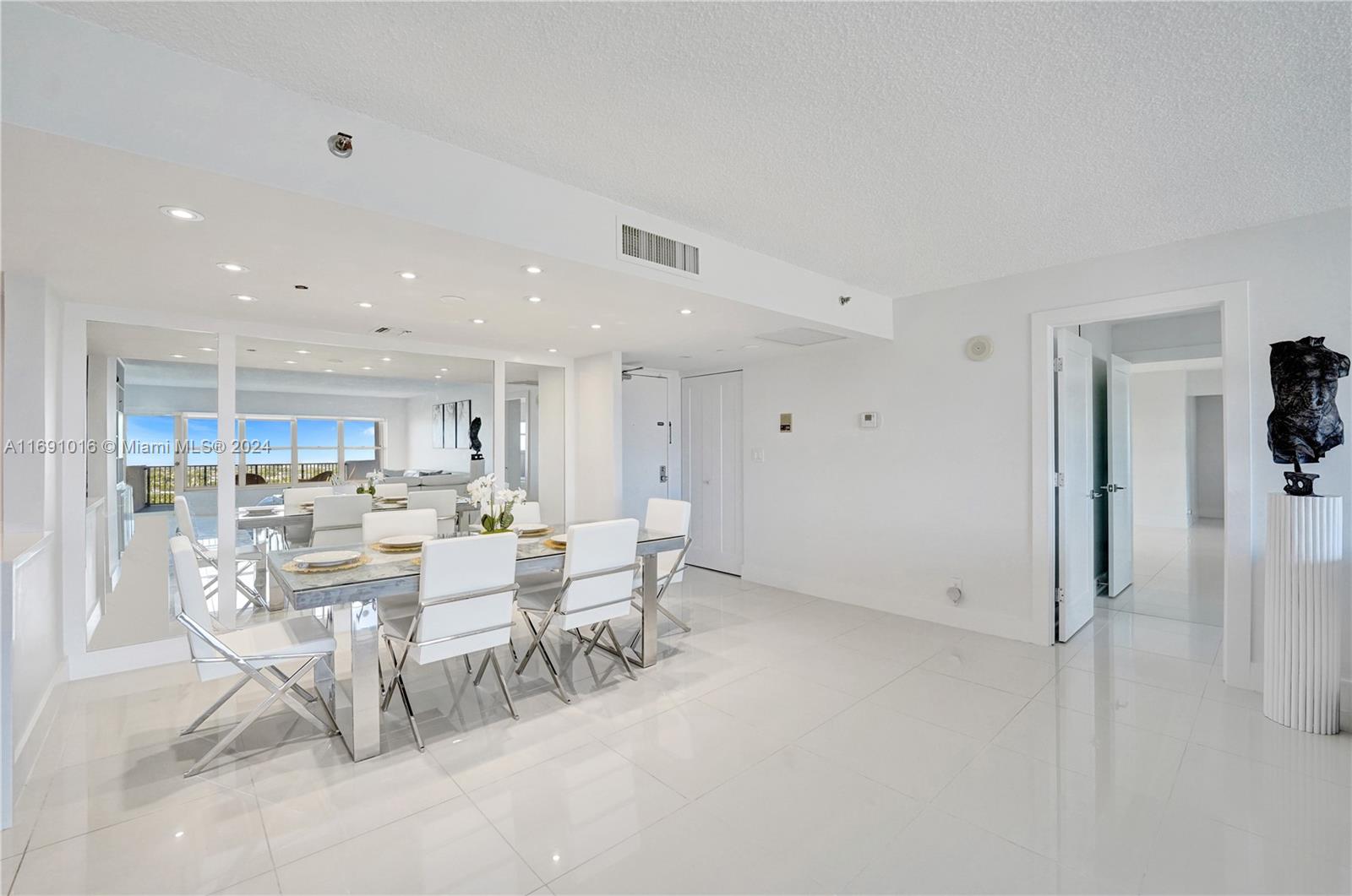 3200 PORT ROYALE DR # 1511