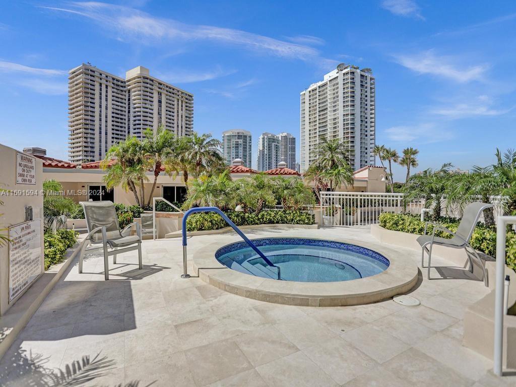 19667 Turnberry Way # 4C