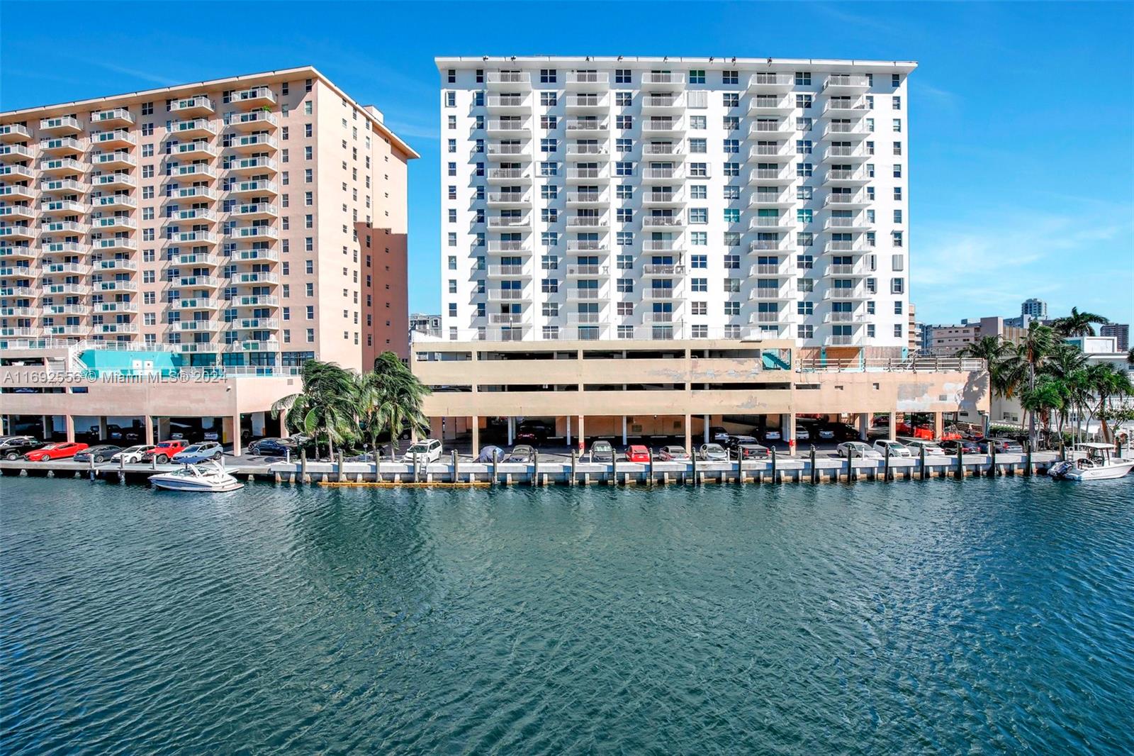 450 Paradise Isle Blvd # 307