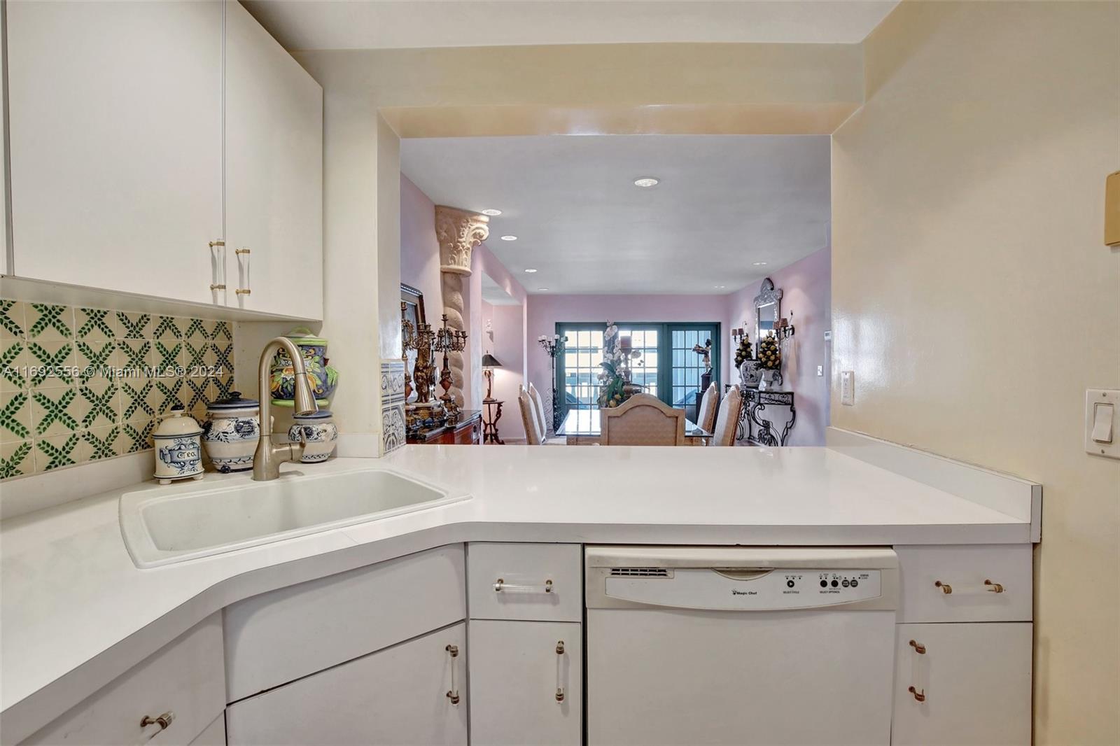 450 Paradise Isle Blvd # 307
