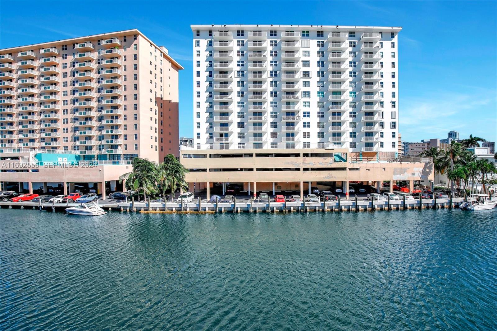 450 Paradise Isle Blvd # 307