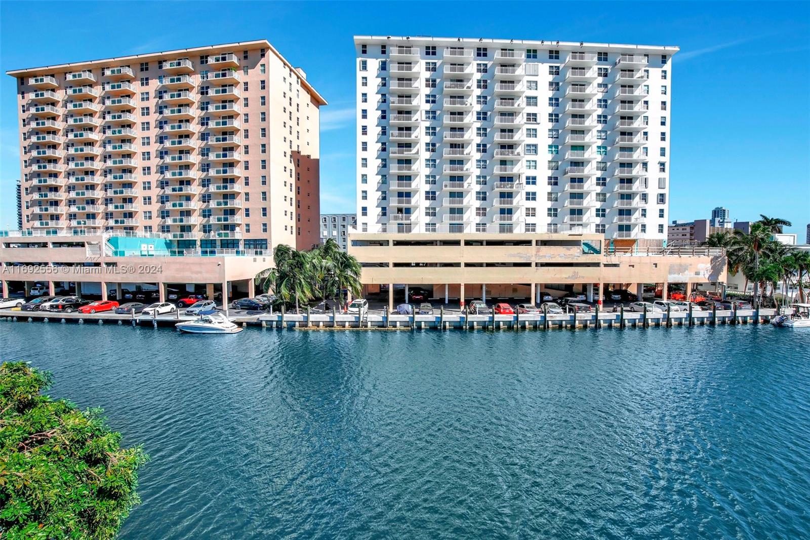 450 Paradise Isle Blvd # 307