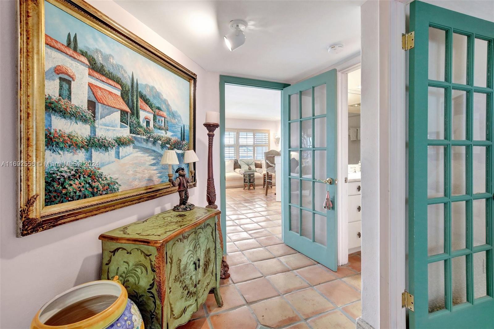 450 Paradise Isle Blvd # 307
