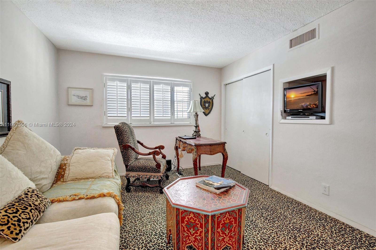 450 Paradise Isle Blvd # 307
