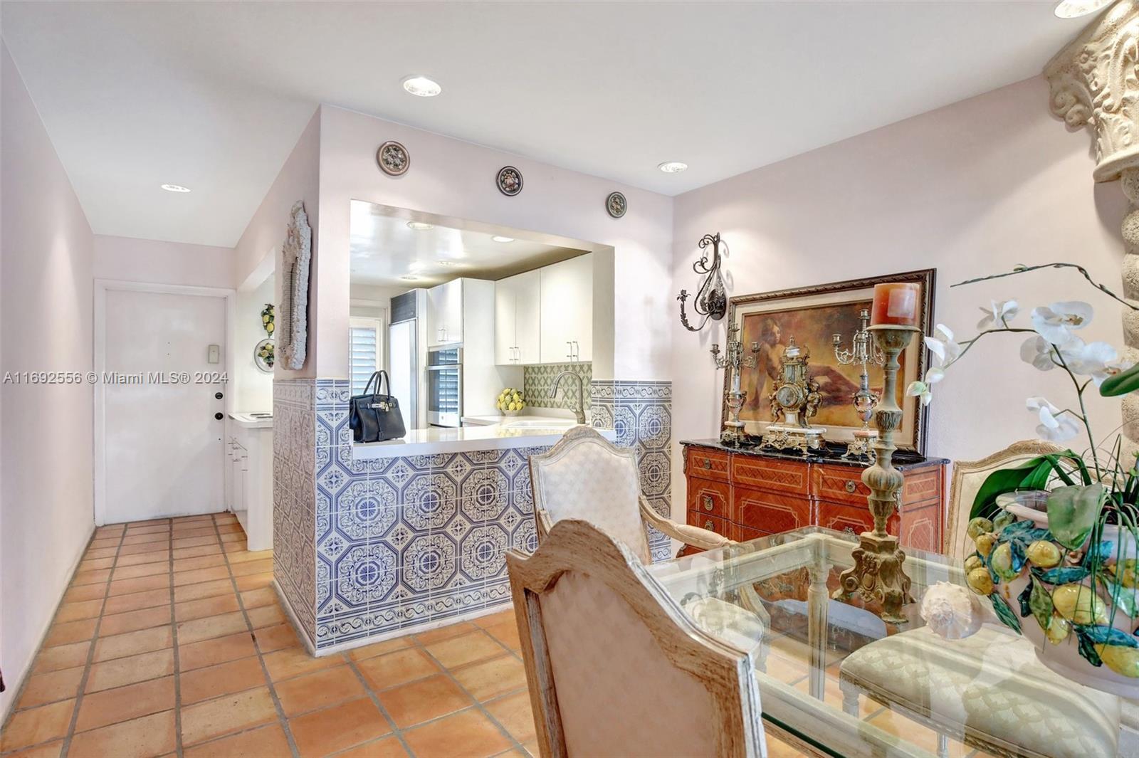 450 Paradise Isle Blvd # 307