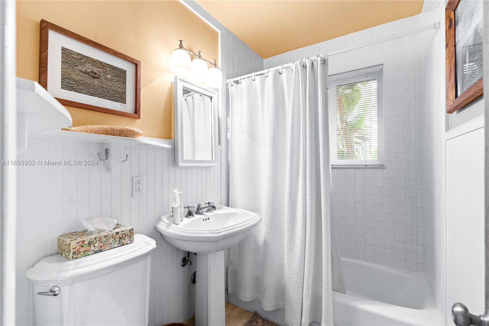 6630 SW 102nd St Unit: .