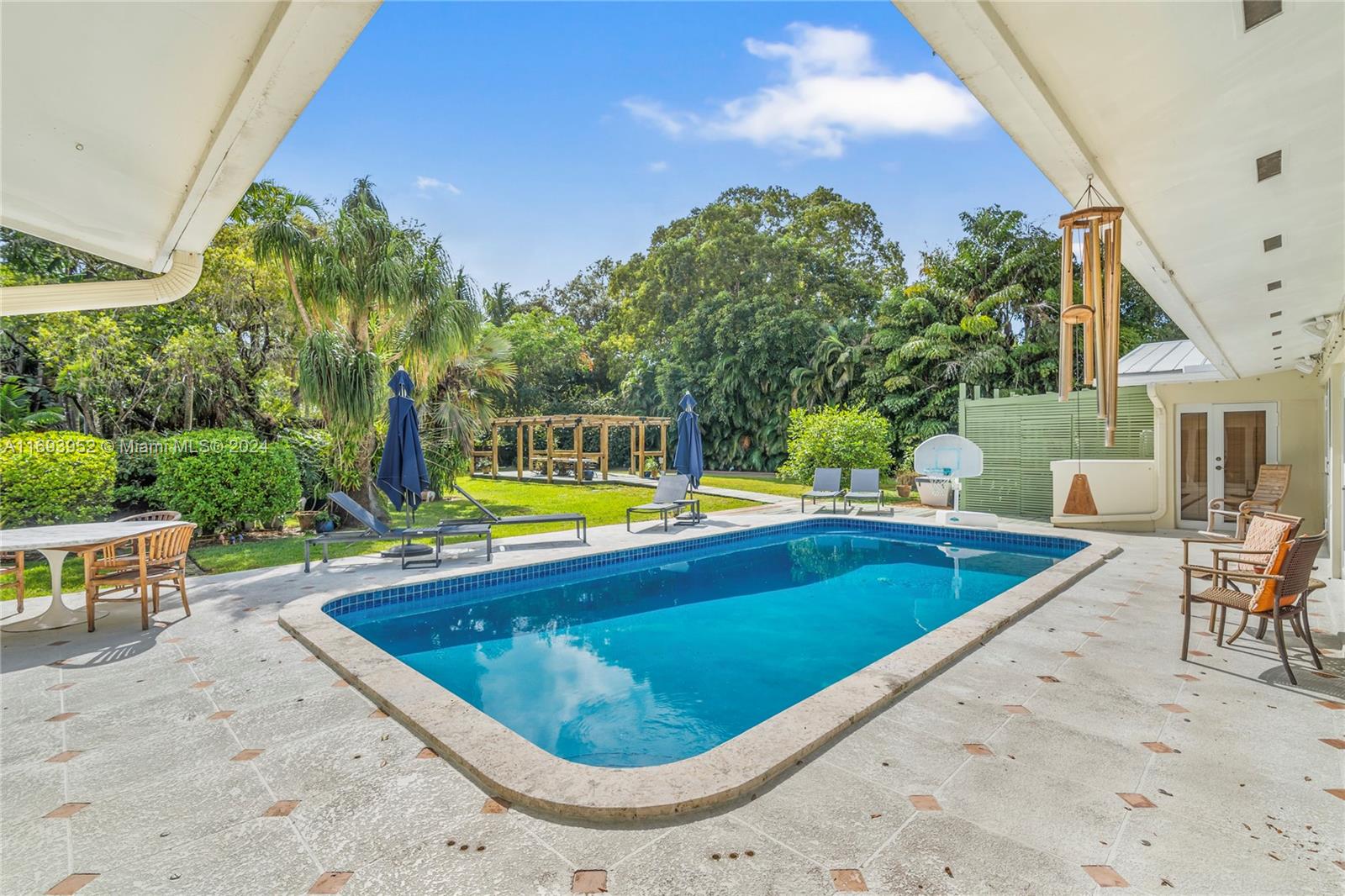 6630 SW 102nd St Unit: .