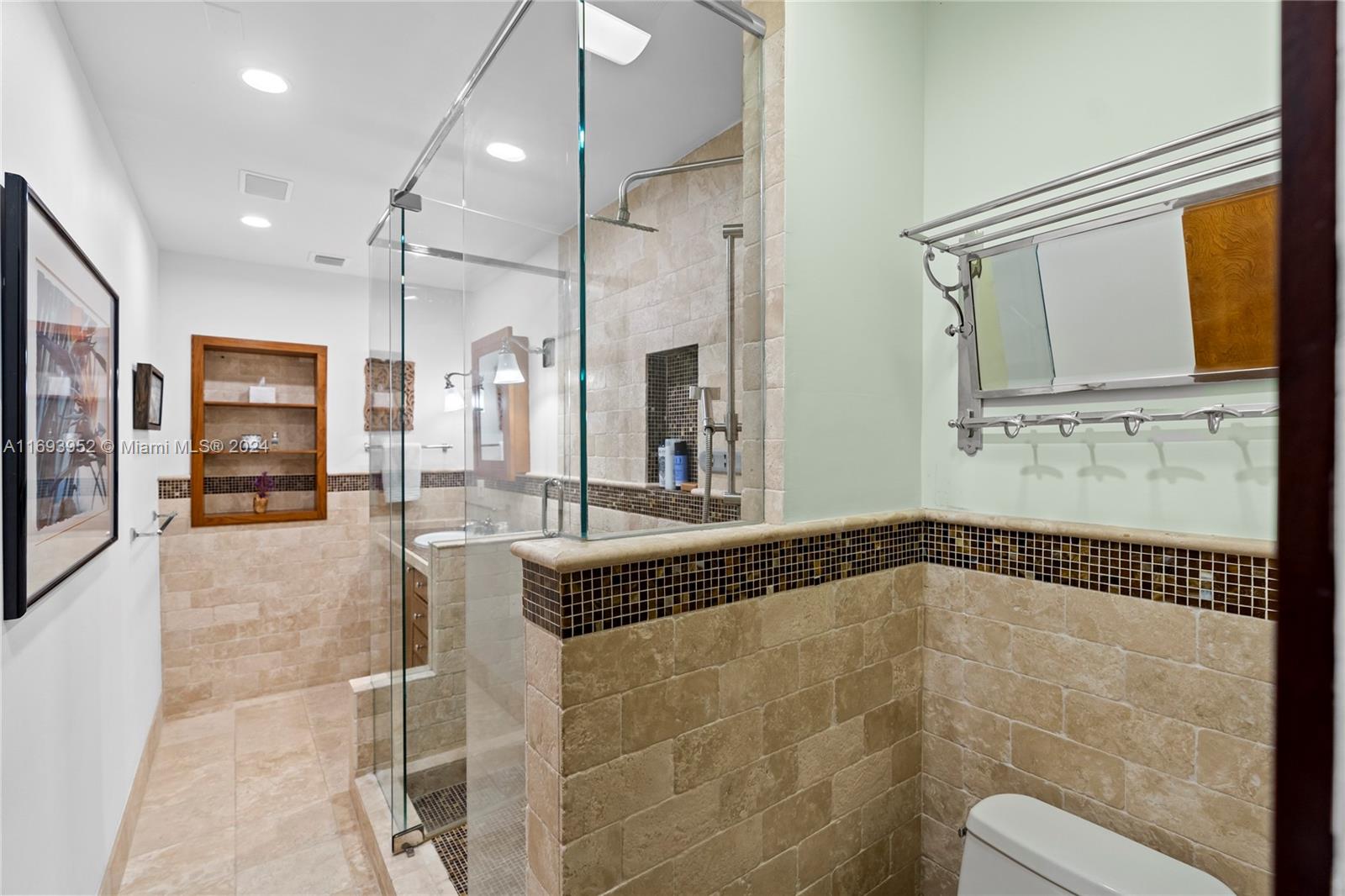 6630 SW 102nd St Unit: .