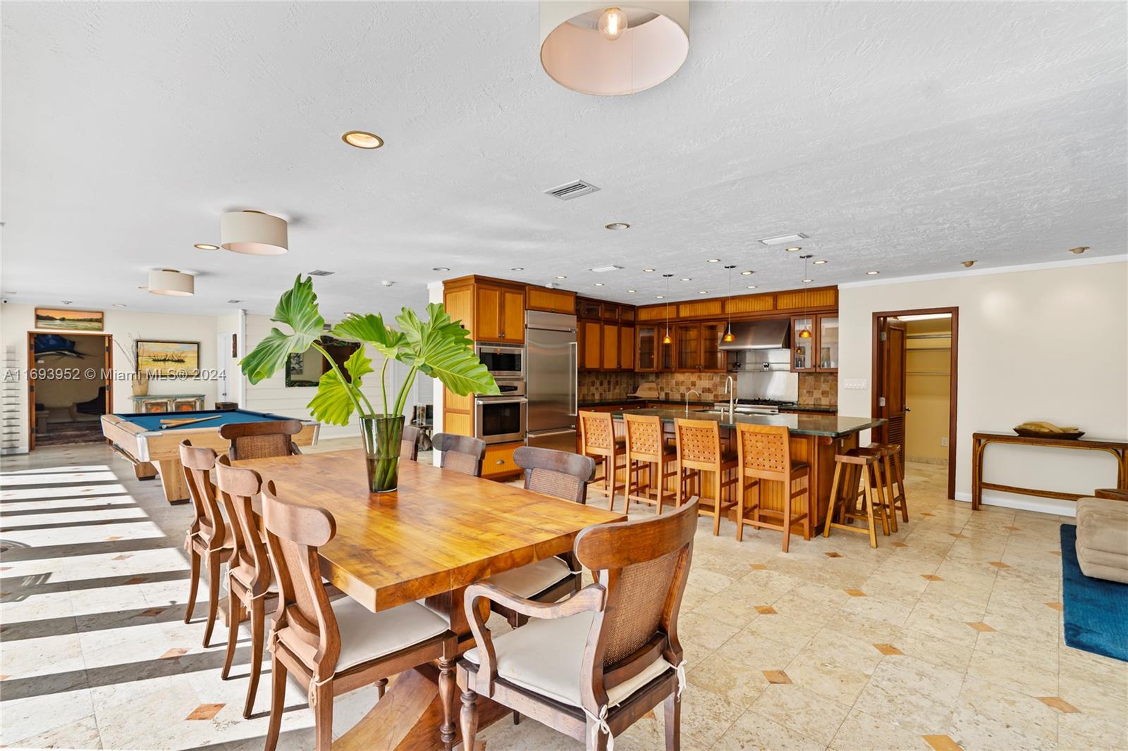 6630 SW 102nd St Unit: .