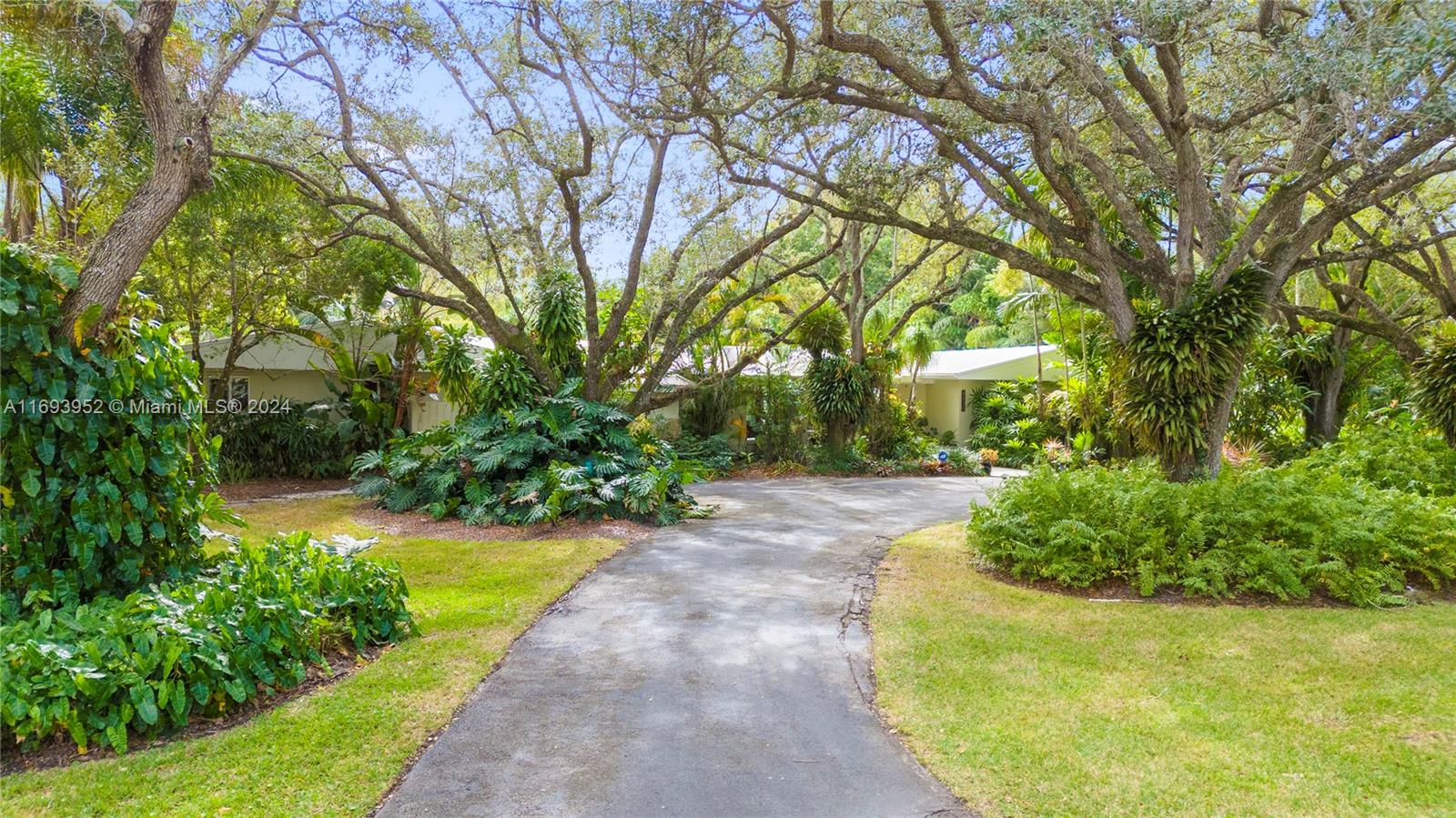6630 SW 102nd St Unit: .