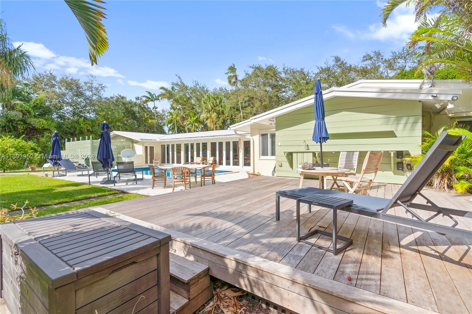 6630 SW 102nd St Unit: .