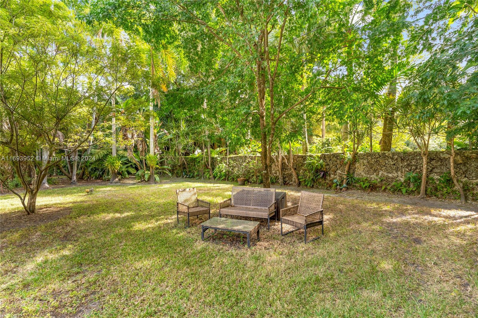 6630 SW 102nd St Unit: .