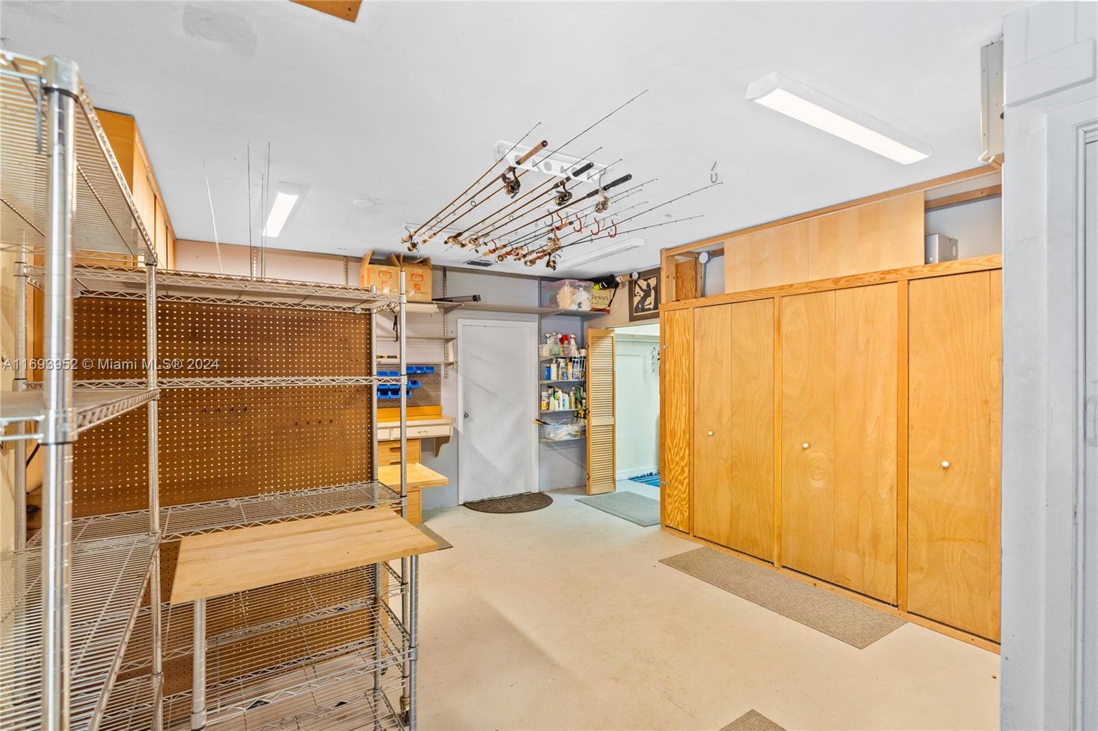 6630 SW 102nd St Unit: .