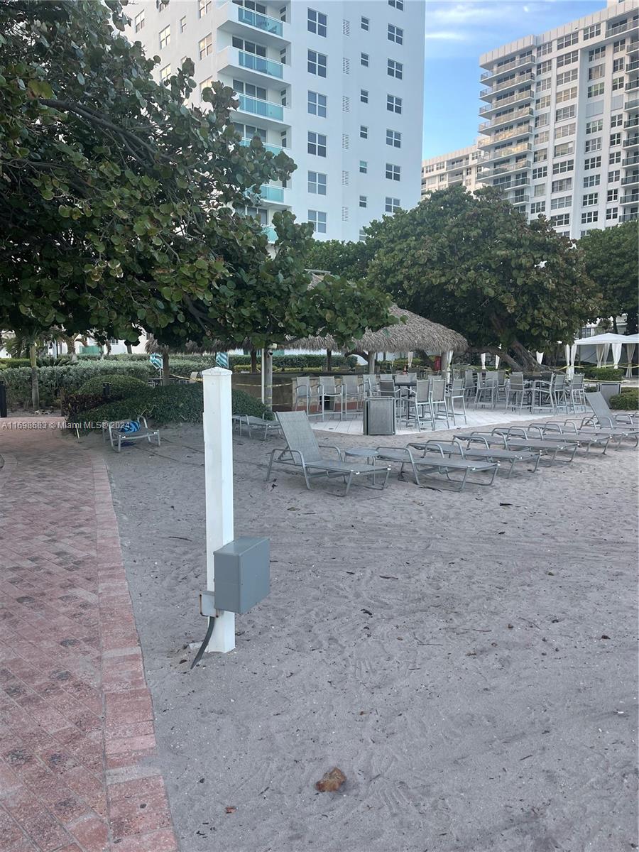 3001 S Ocean Dr # 933