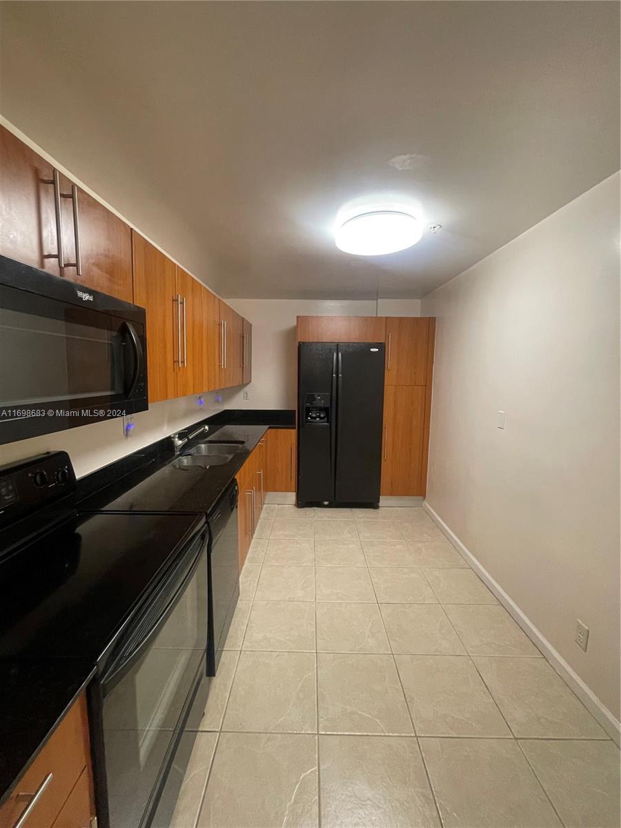 3001 S Ocean Dr # 933
