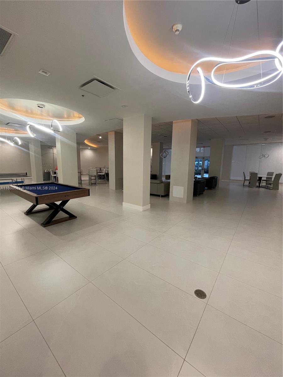 3001 S Ocean Dr # 933