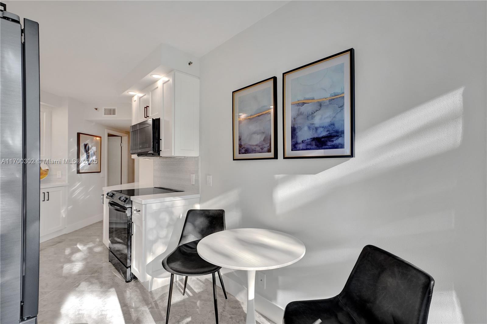 3610 Yacht Club Dr # 210