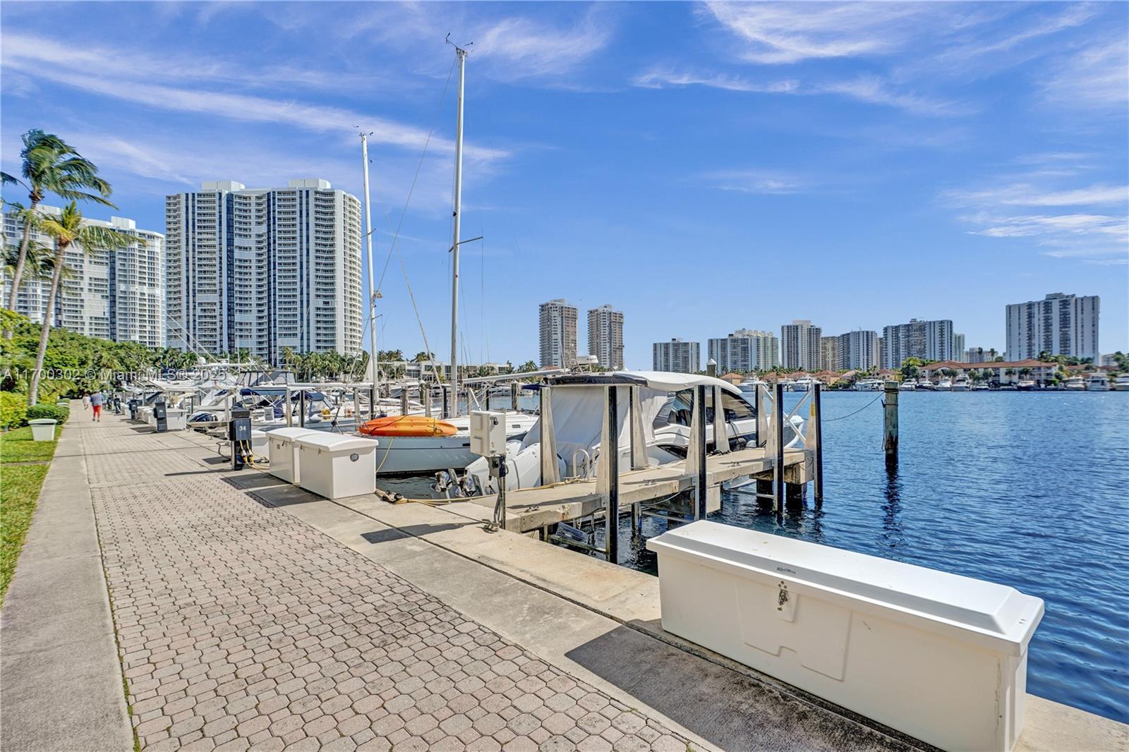 3610 Yacht Club Dr # 210