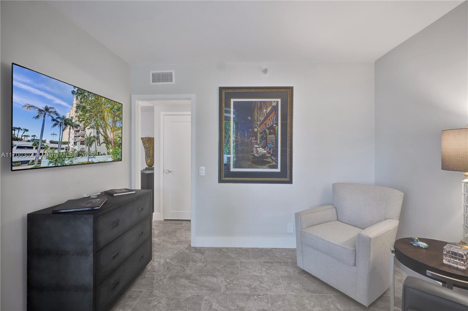 3610 Yacht Club Dr # 210