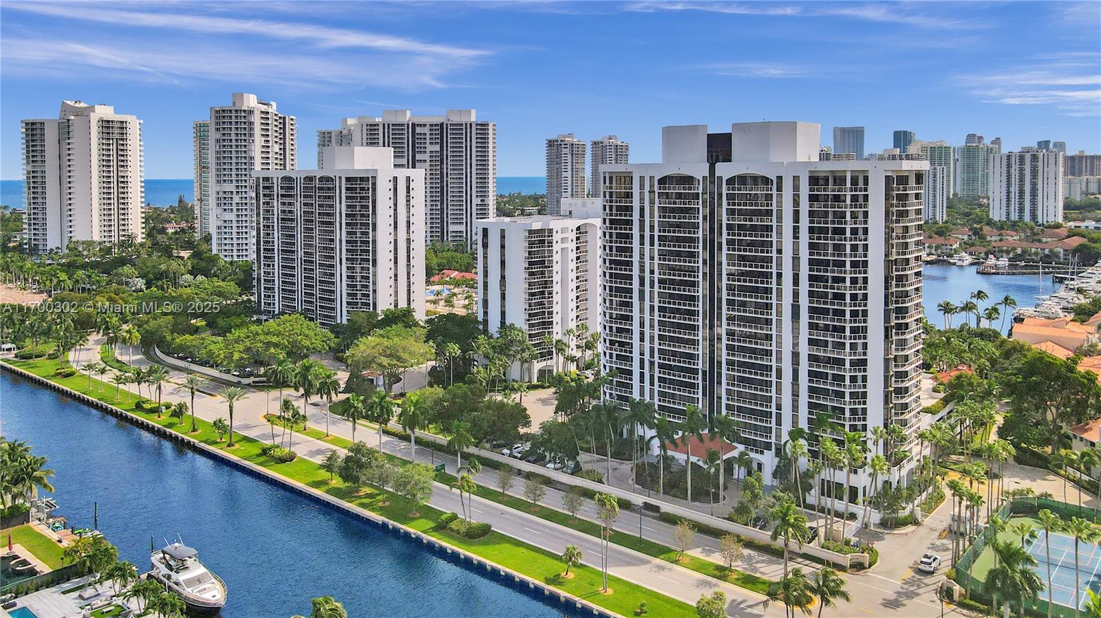 3610 Yacht Club Dr # 210