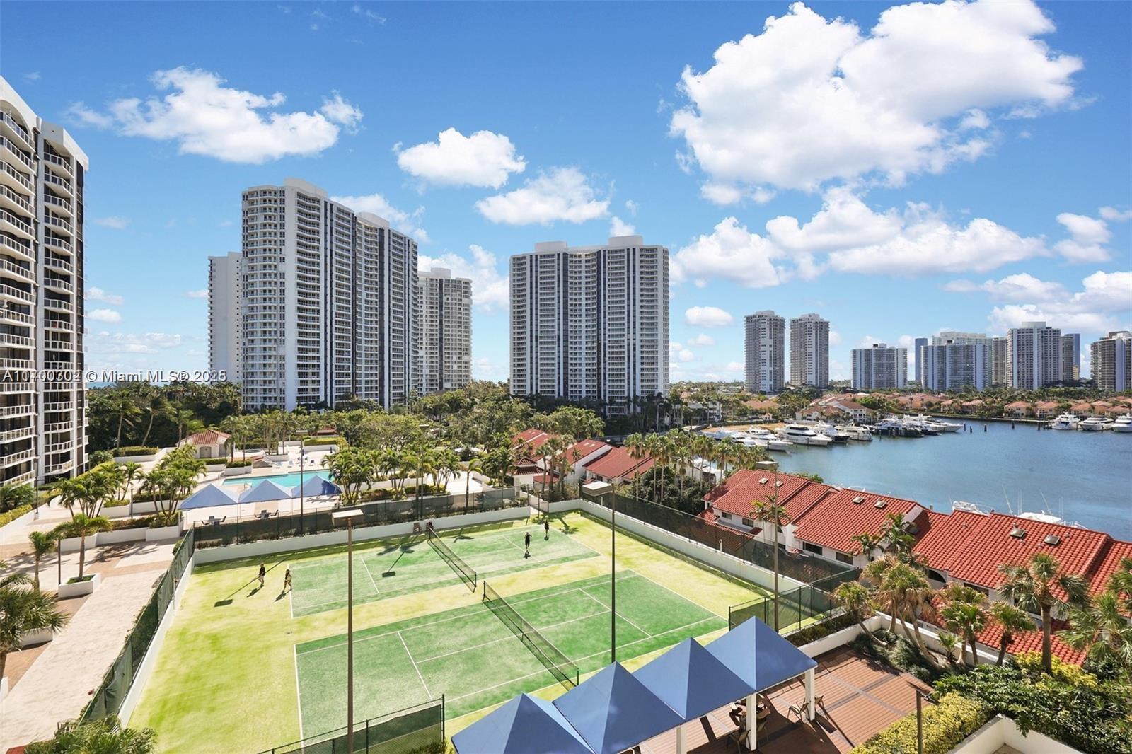 3610 Yacht Club Dr # 210