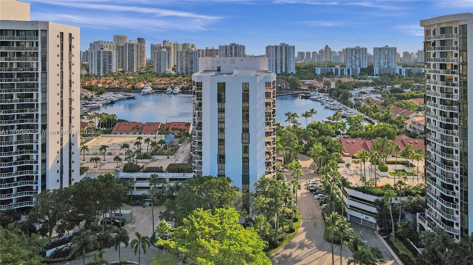 3610 Yacht Club Dr # 210