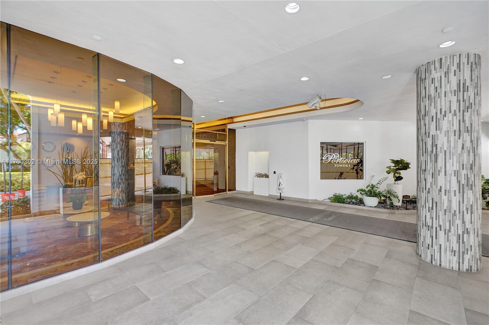 3610 Yacht Club Dr # 210