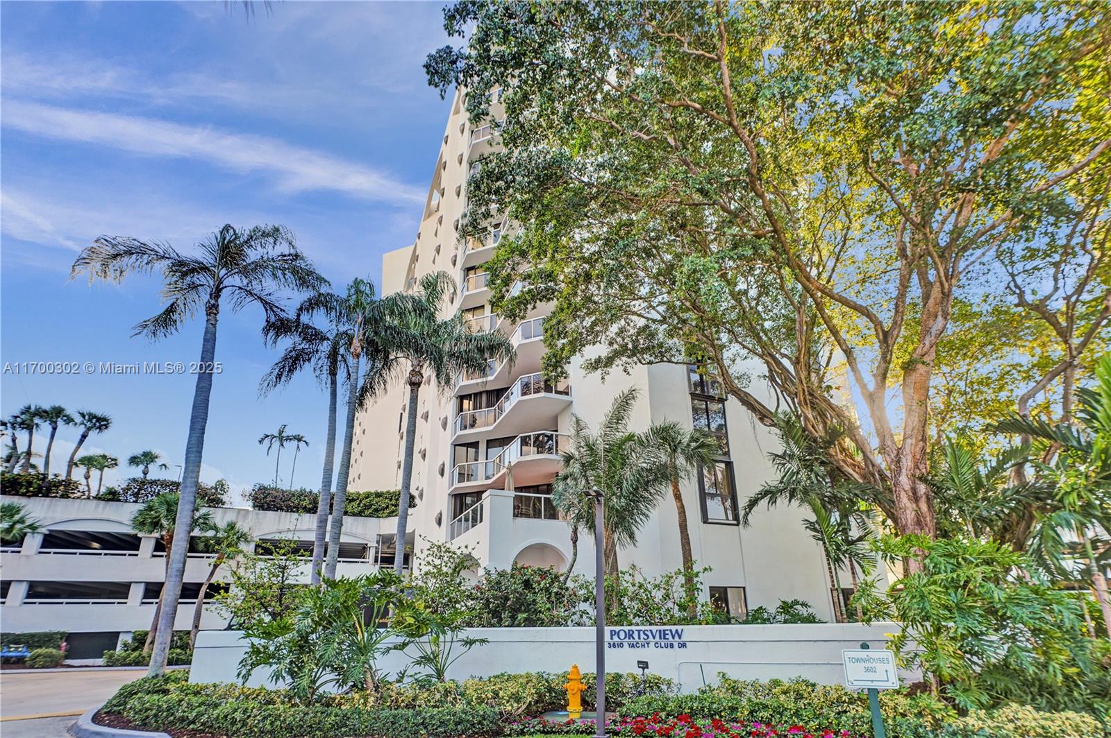 3610 Yacht Club Dr # 210