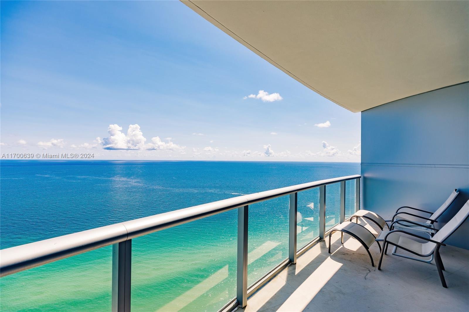 17001 Collins Ave # 3504