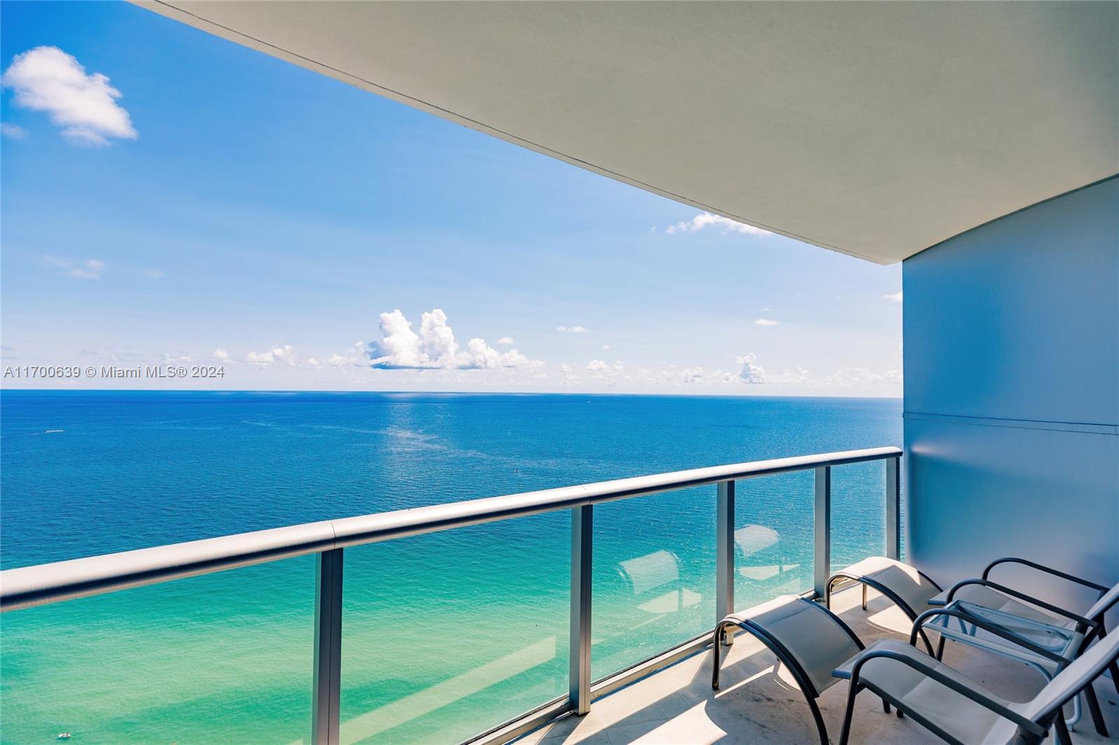 17001 Collins Ave # 3504