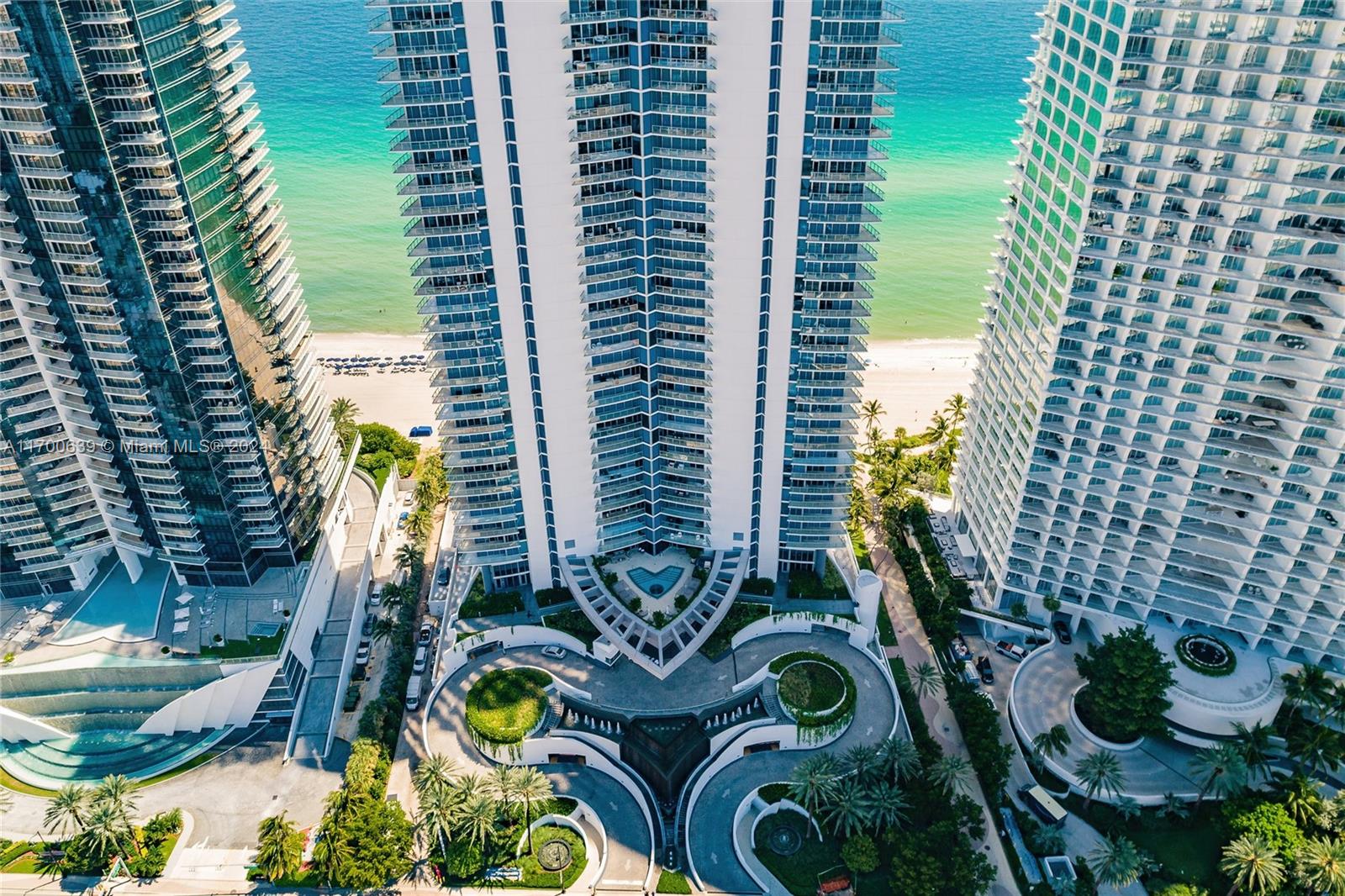 17001 Collins Ave # 3504